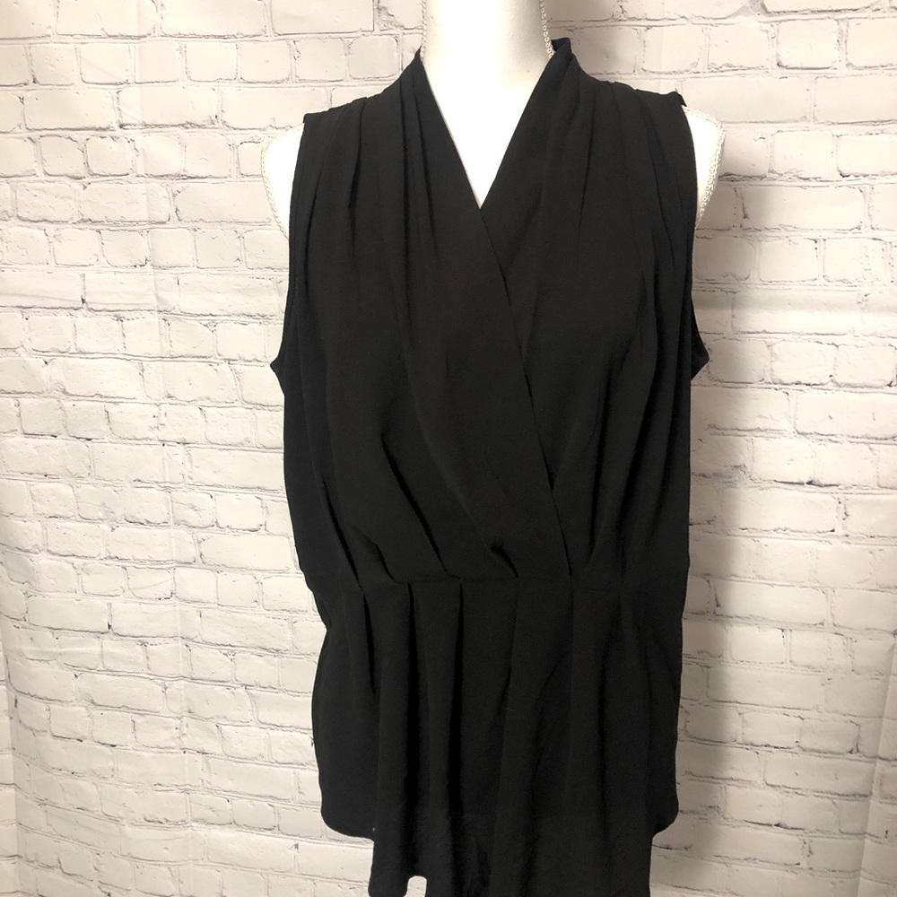 Spense Black Crepe Sleeveless, Faux Wrap Top! Sz L